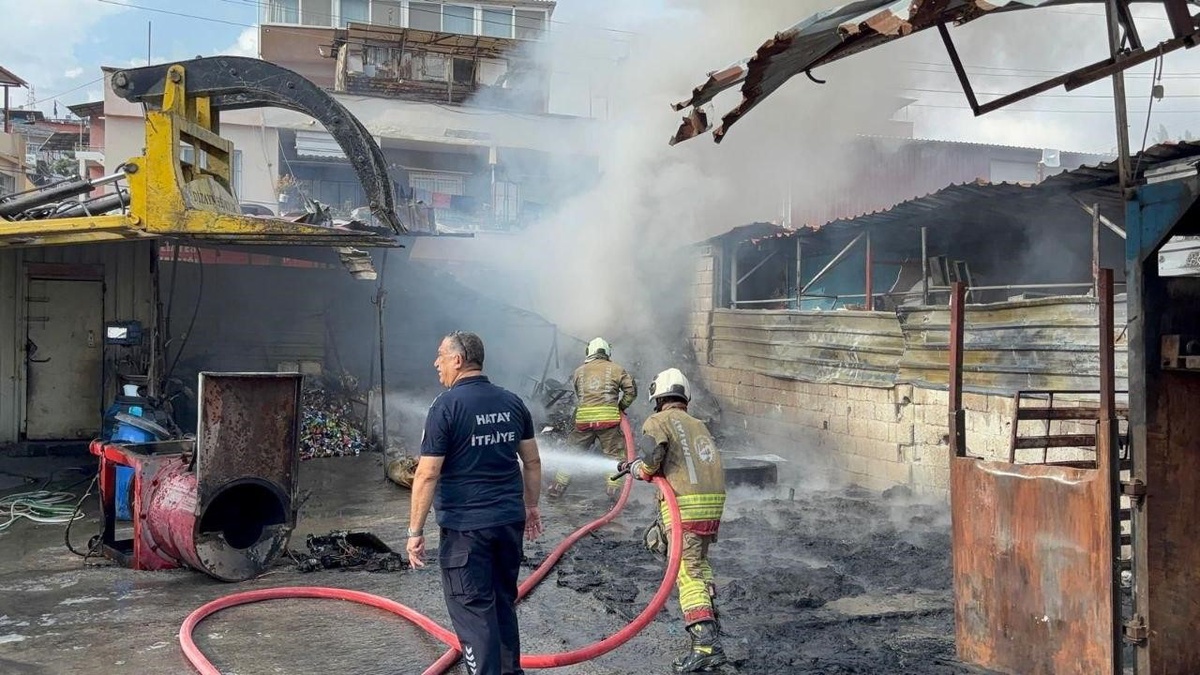 Hatay'da Yangın Kontrol Altına Alındı