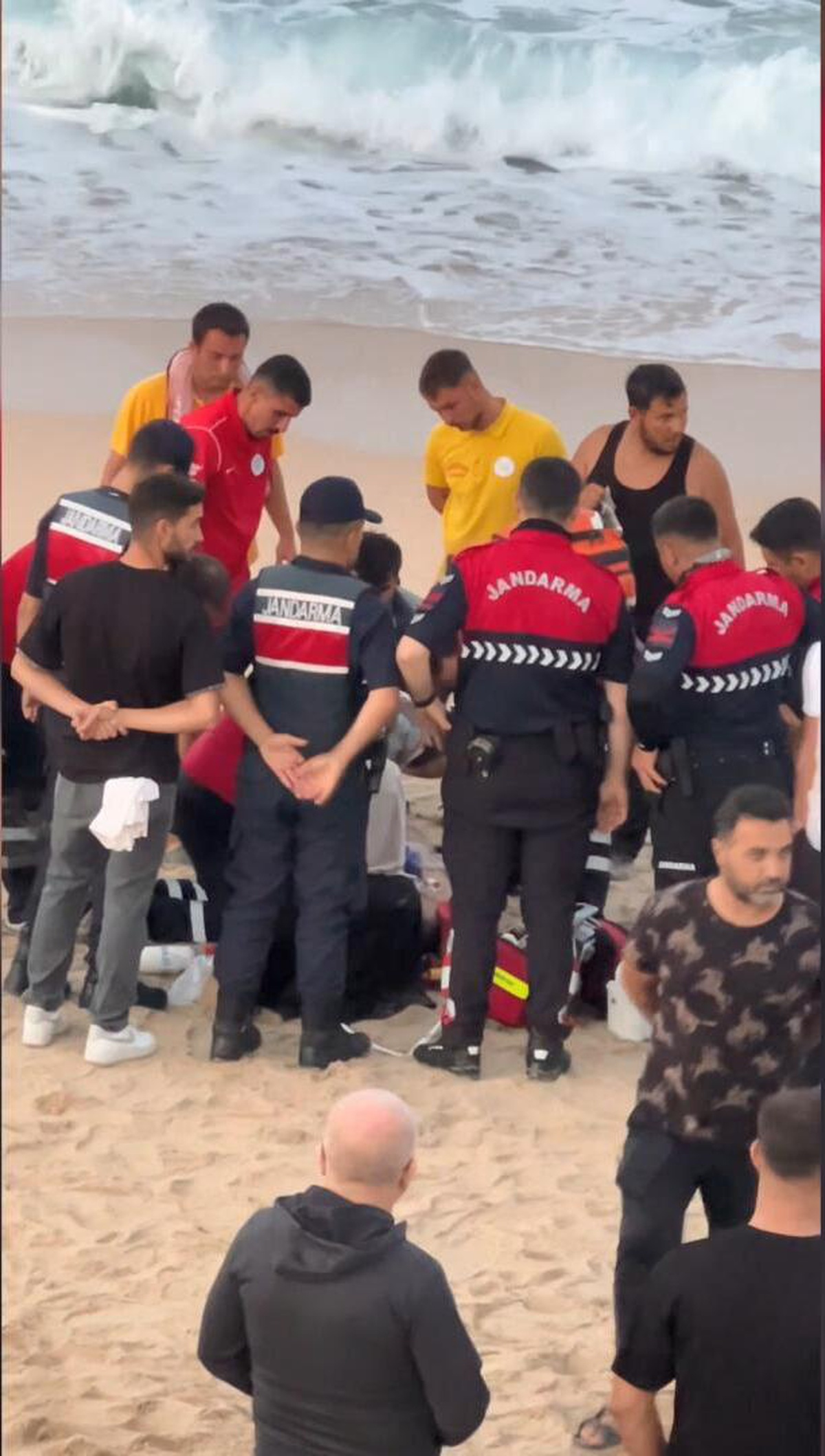 Arnavutköy'de Dalga Kurbanı