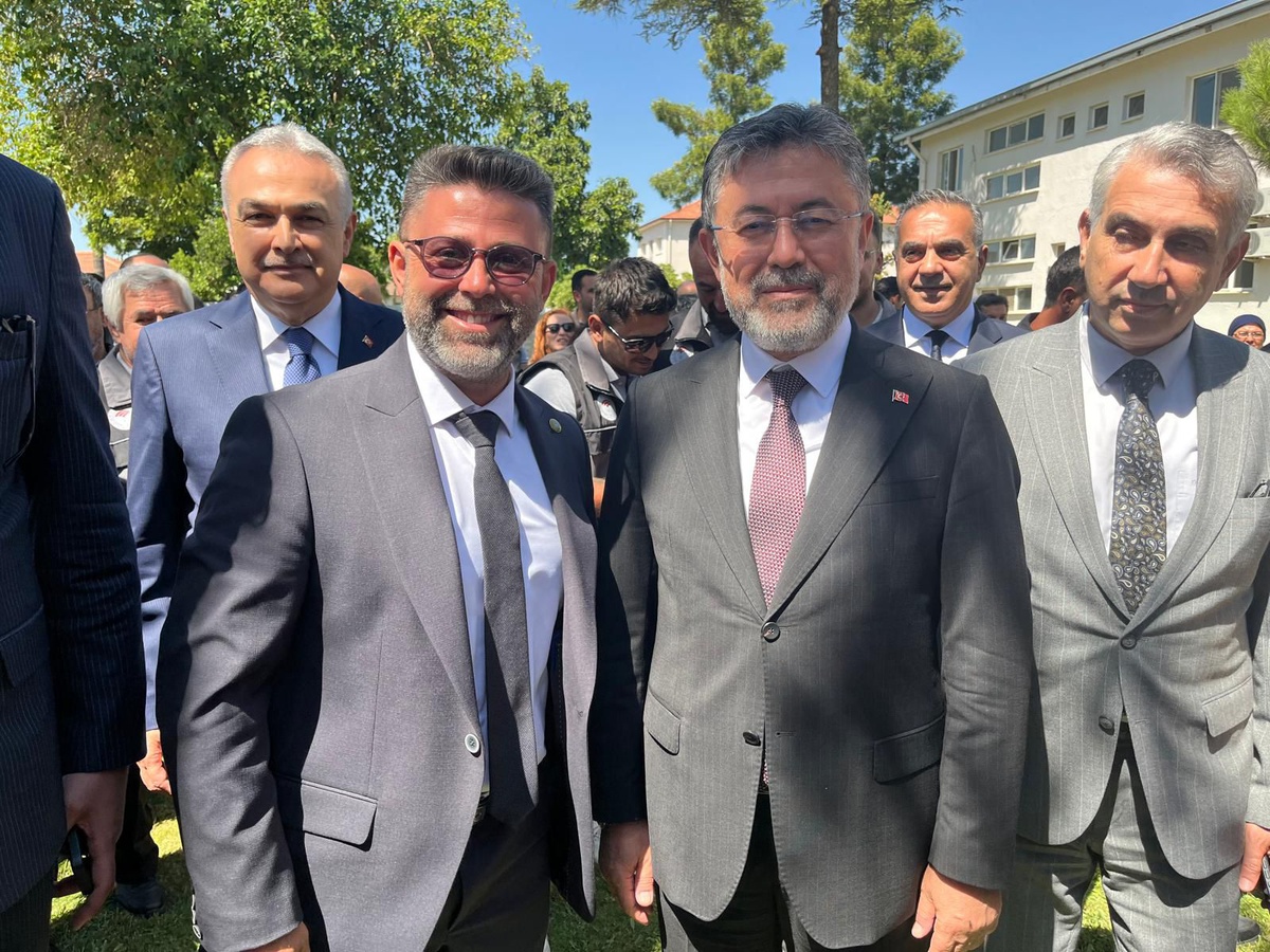 Bakan Yumaklı, Aydın'da Hayvancılık Sorunlarını Dinledi