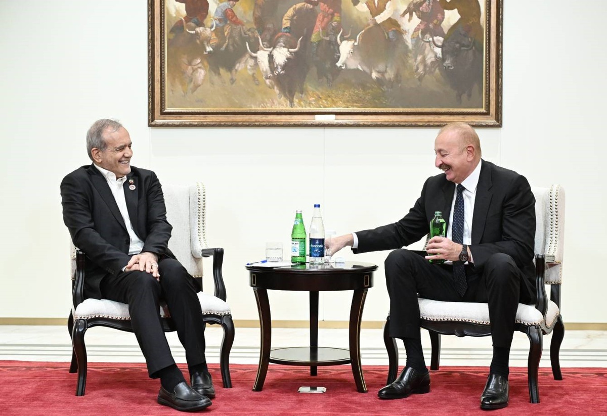Aliyev ve Pezeşkiyan Bişkek'te Buluştu