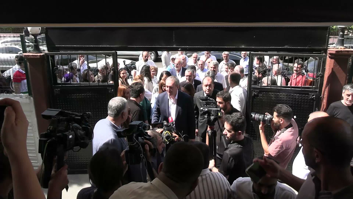 DEM Parti Eş Genel Başkanı Bakırhan’dan Mehdi Zana açıklaması: “Kimliğine ve kültürüne sahip çıkarak çok ö...