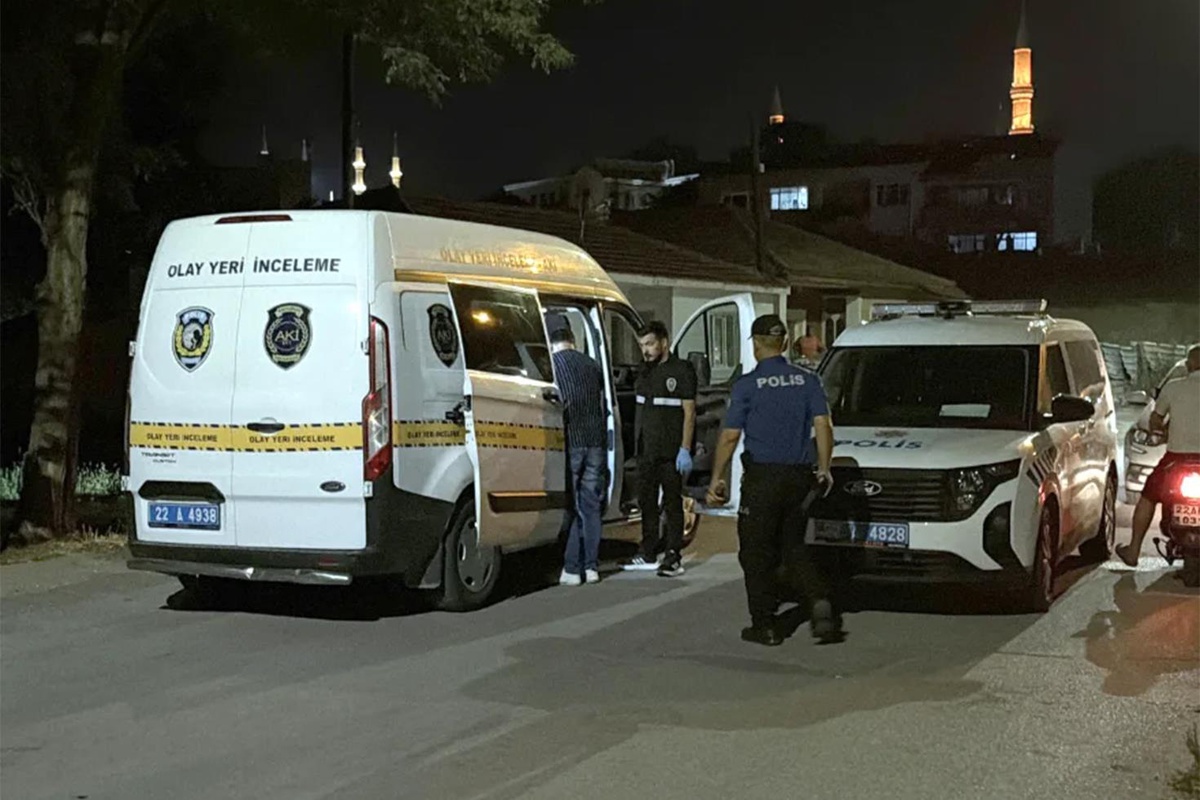 Edirne\'de bıçaklı kavgada 1 kişi öldü