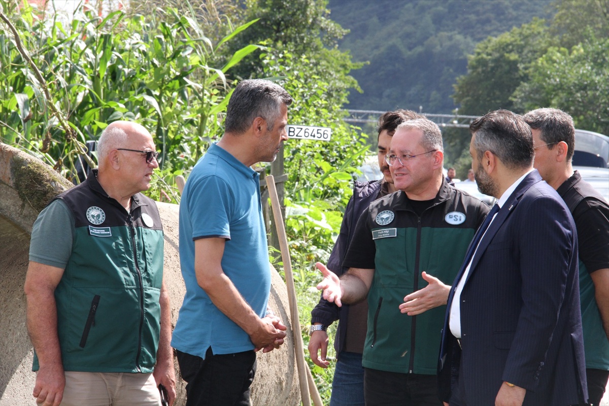 Giresun'da Şiddetli Yağış Hasar Yolu Açtı