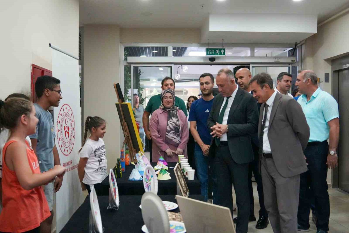 Kapanış Şenliği ile Gençlik Kulübü Sona Erdi