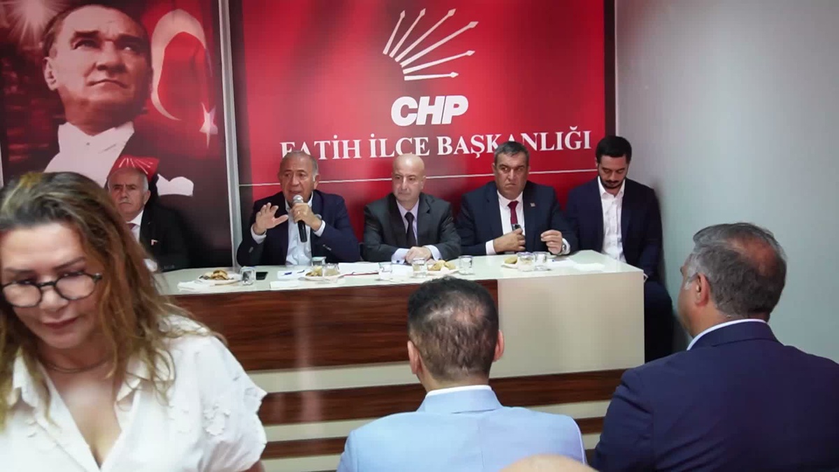 CHP'den Kapatılmama Mücadelesi
