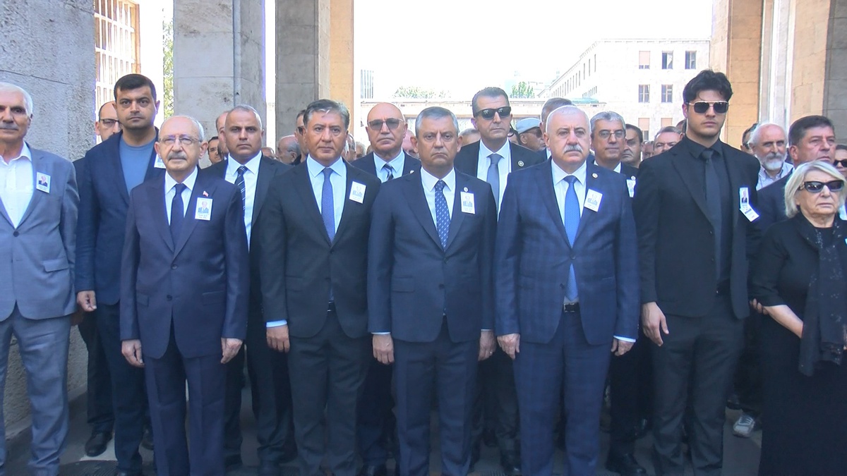 Cevdet Selvi TBMM'de Son Yolculuğuna Uğurlandı