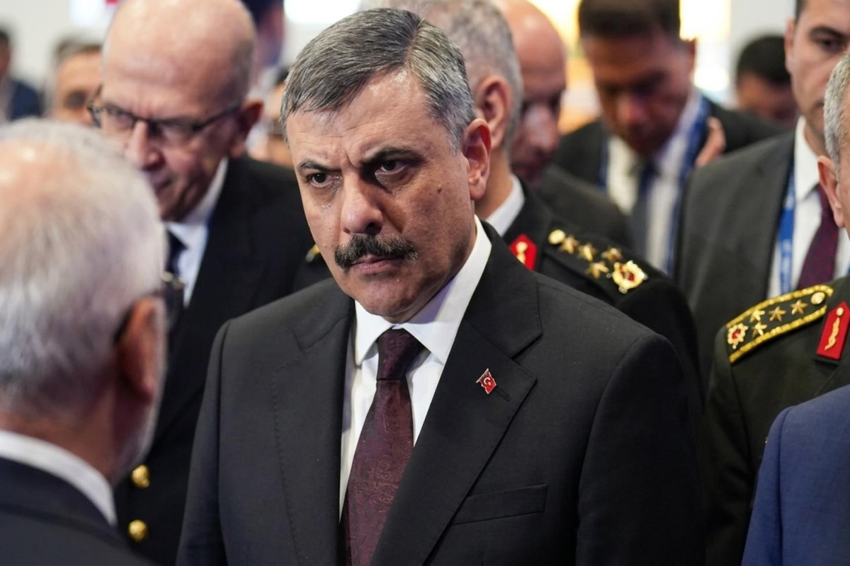 Bakan Çiftçi\'den Gürcistan çıkarması: Suç örgütleri ve uyuşturucu kaçakçılığı gündemde