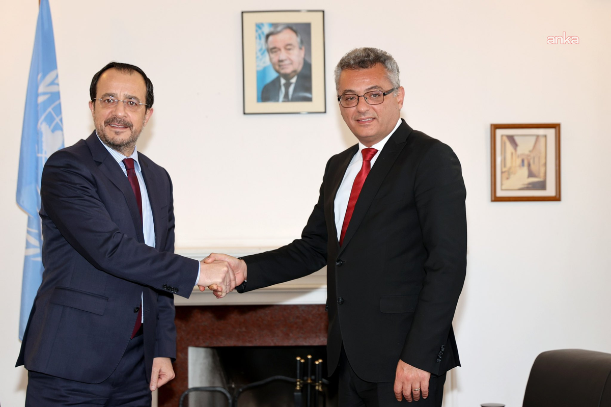 Liderler Görüşmesi 9 Eylül'e Ertelendi