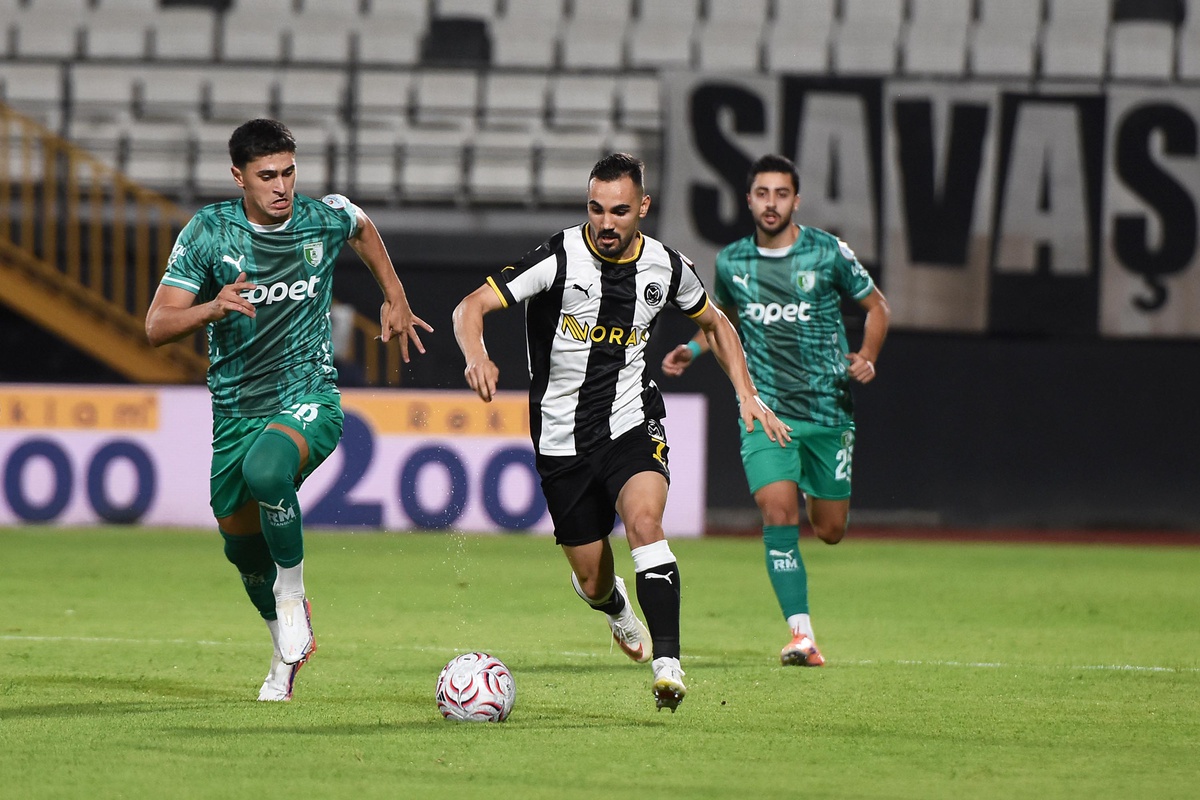 Manisa FK Beraberlik Serisi Yaşadı