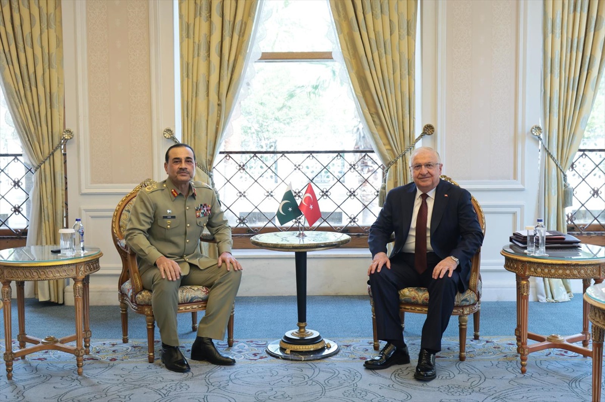 Türkiye-Pakistan Savunma Görüşmesi