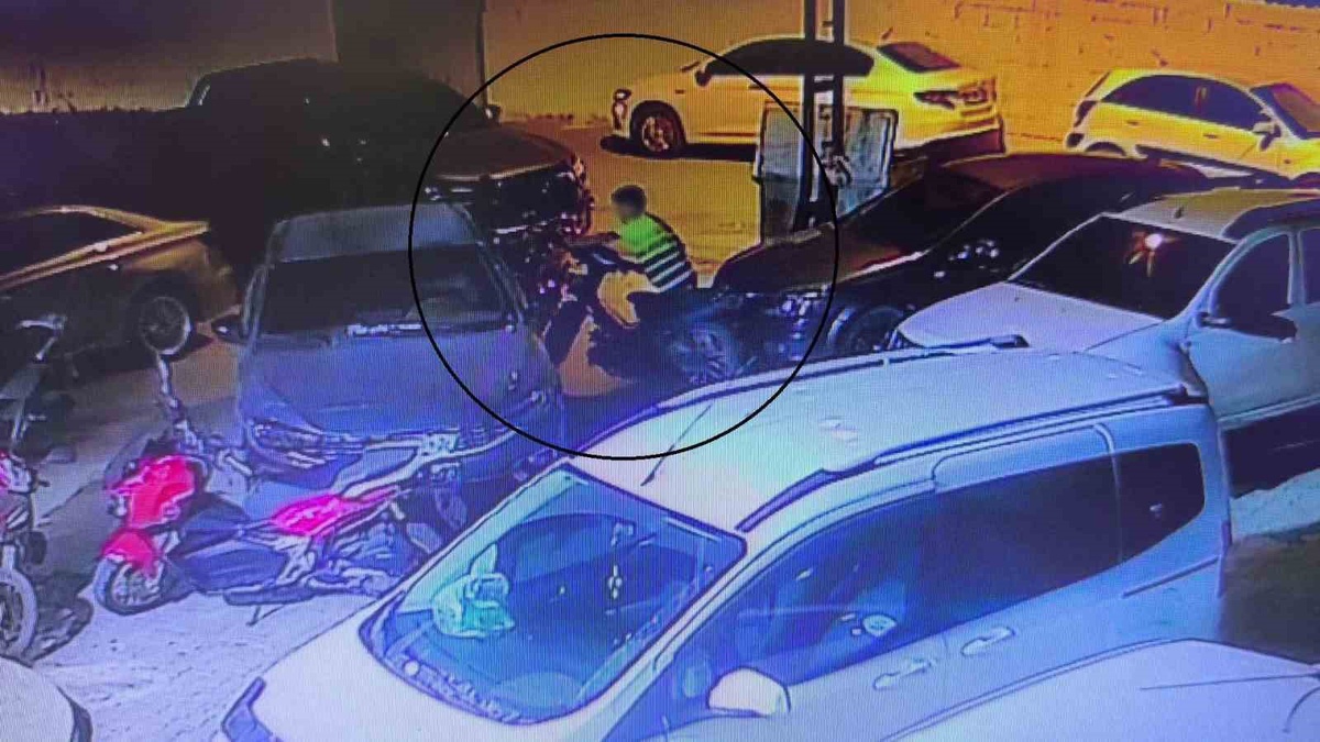 14 Yaşındaki Hırsız Motosiklet Çaldı
