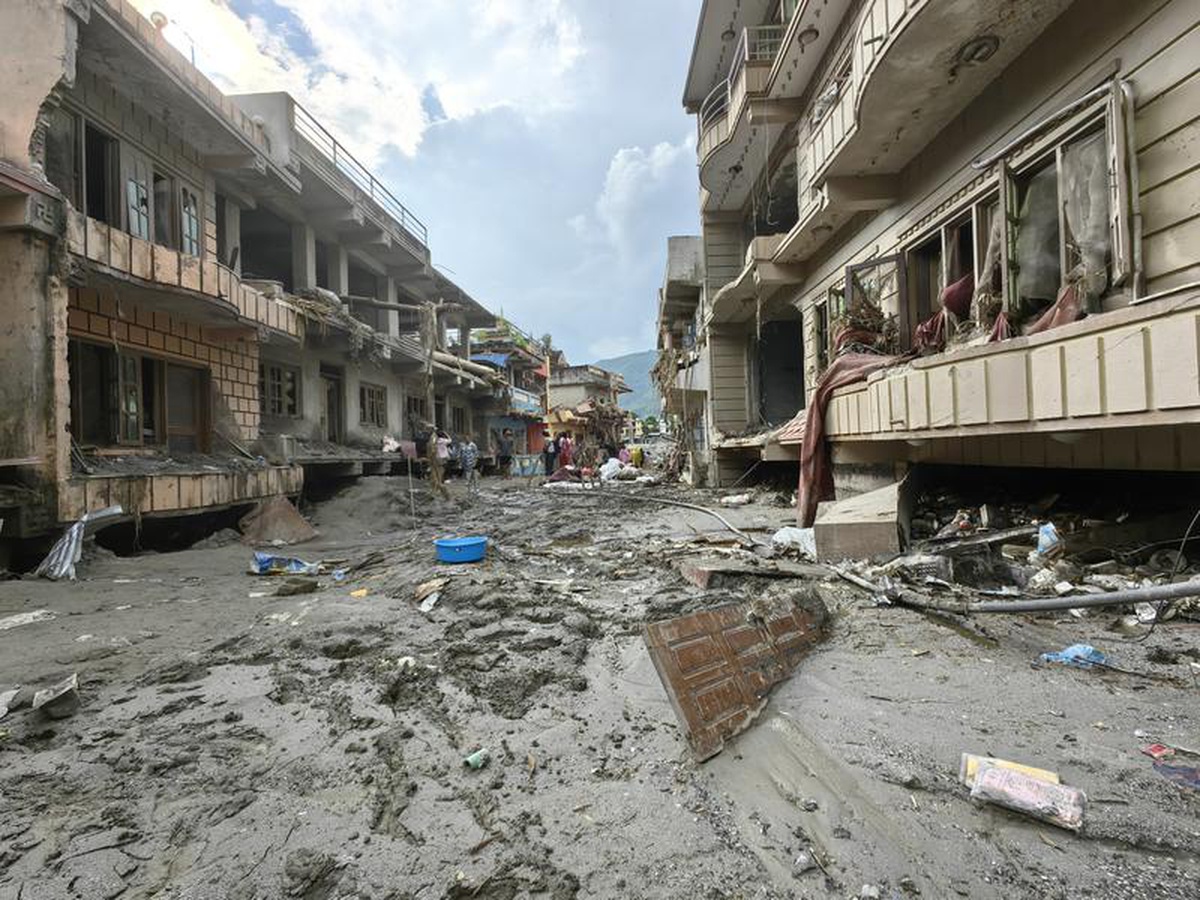Nepal'deki Sel Felaketi: 794 Ölü