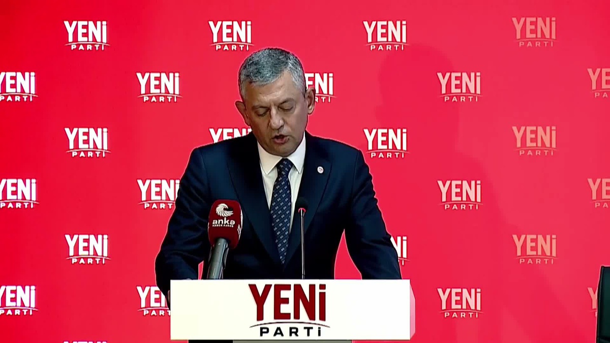 Özgür Özel'den Yeni Dönem Kuralı