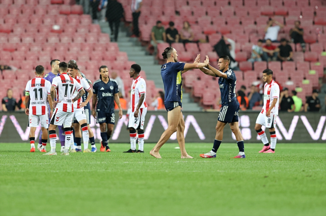 Samsunspor-Fenerbahçe maçı için televizyonu açanlar gözlerine inanamadı
