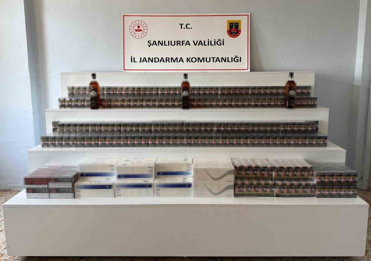 Şanlıurfa'da Kaçak Sigara ve Alkol Yakalandı