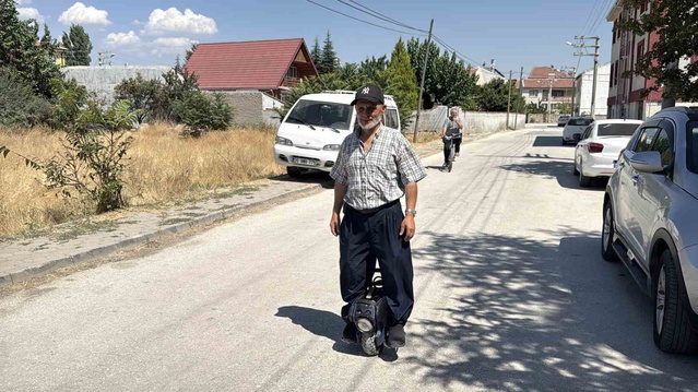 60 Yaşındaki Dede Tek Tekerle Ulaşım Sağlıyor
