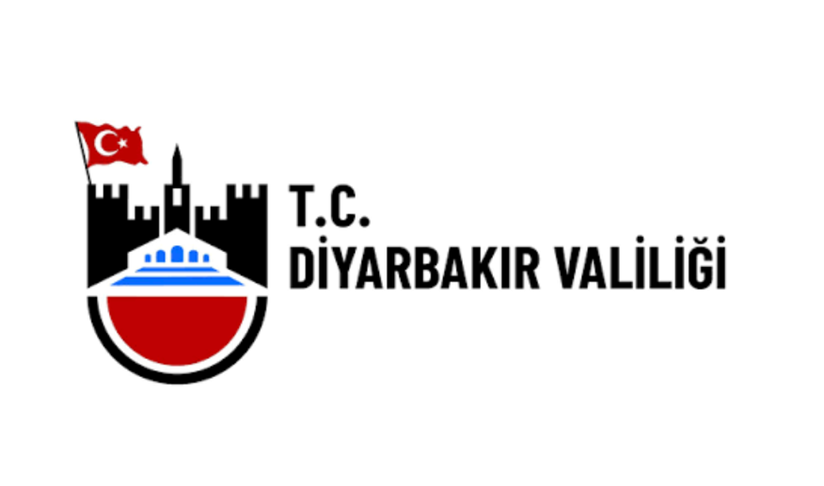 Diyarbakır'da Taraftara Taşlı Saldırı