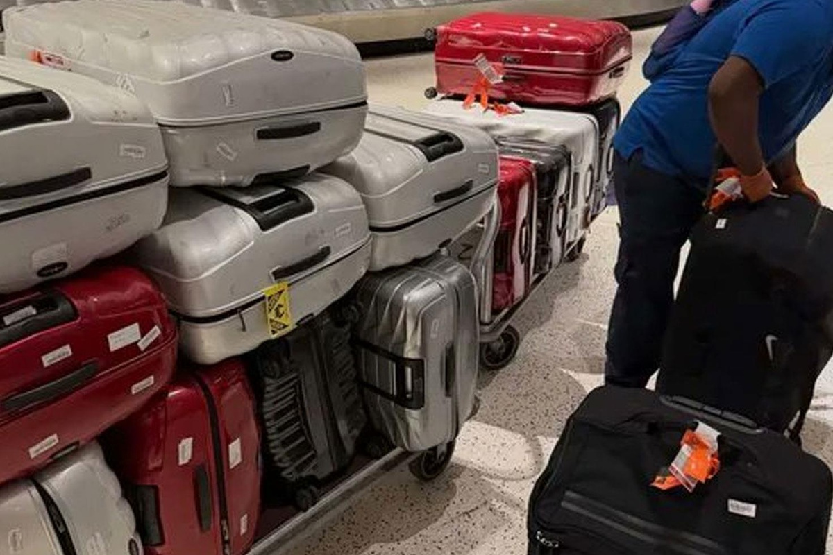 Türkiye\'de 3 ay tatil yaptı! ABD\'ye tam 16 adet valizle geri döndü