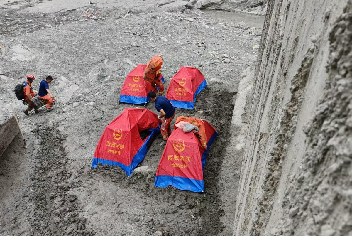 Xizang'da Heyelan Sonrası Kurtarma Çalışmaları Aralıksız Sürüyor, Yollar ve İletişim Yeniden Kuruluyor