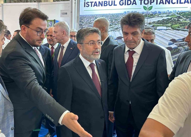 Tarım ve Orman Bakanı Yumaklı: Tarımsal hasılada Türkiye dünyada 7'nciliğe yükseldi, 83,2 milyar dolarla rekor kırıldı