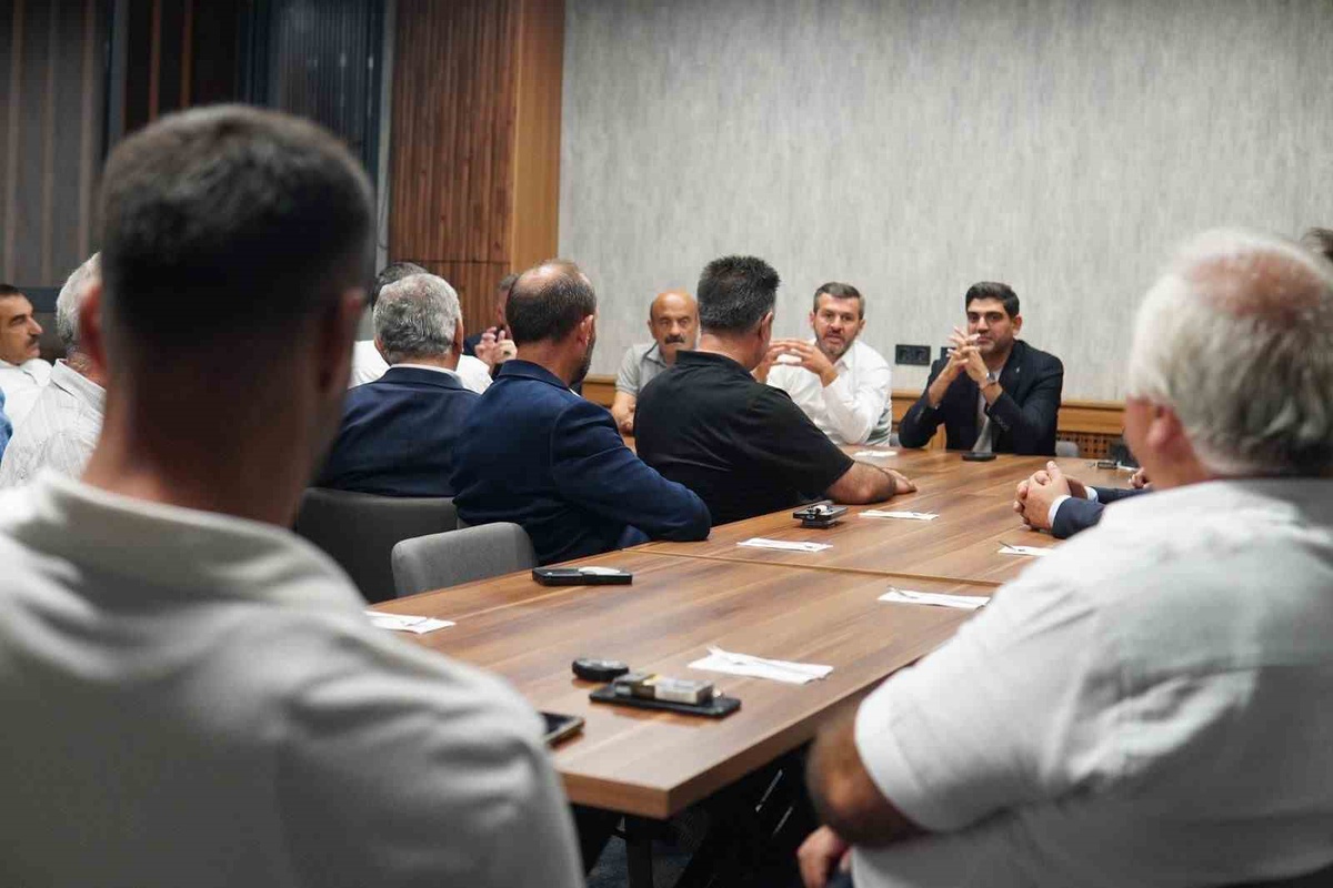 Başkan Çetinkaya, muhtarlarla bir araya geldi