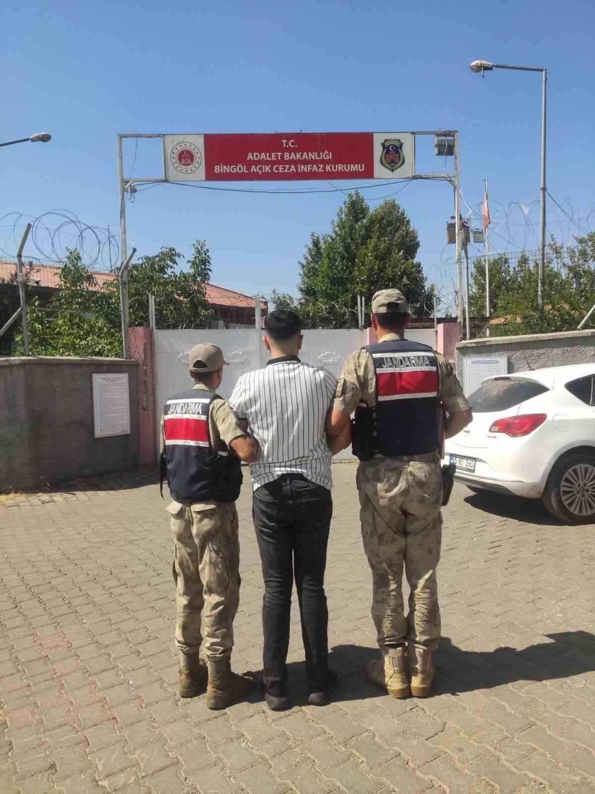 Bingöl'de Uyuşturucu ve Silah Operasyonu