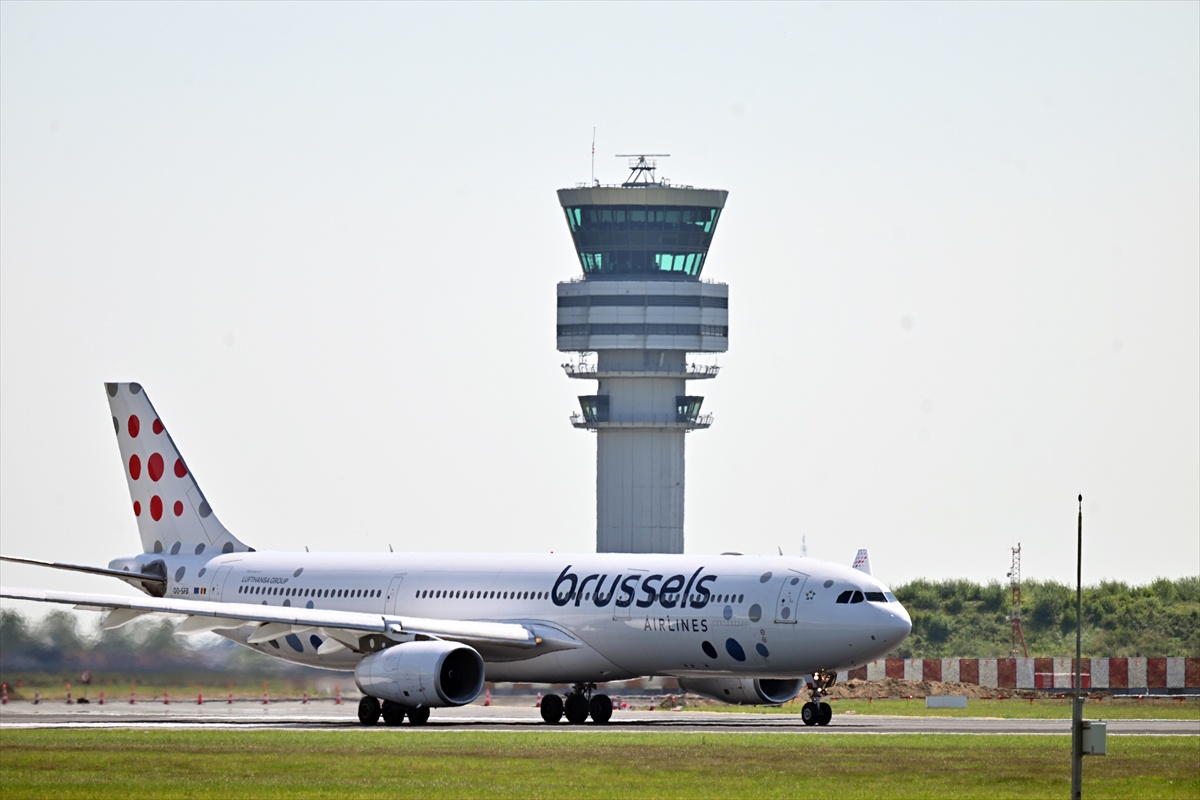 Brussels Airlines\'ta Tel Aviv Grevi: ACV Puls Sendikası Zorunlu Görevlendirmeye Karşı 1 Eylül\'de Grev İlan Etti