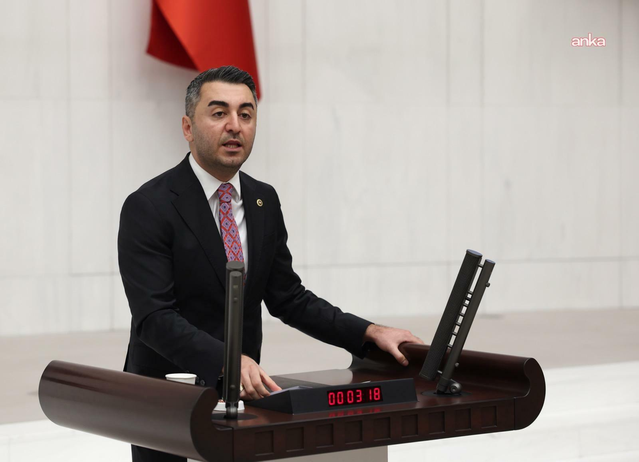 CHP'den Özel Okul Kitap Zammı İtirazı