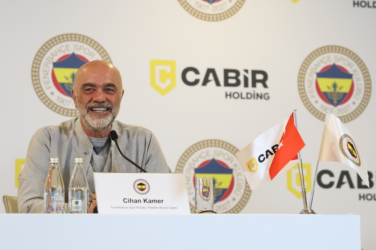 Cihan Kamer: Fenerbahçe'de 23 yaş altı transfer için 4 Şubat'a kadar çalışacağız, Avrupa'da hedef ilk 16 v...