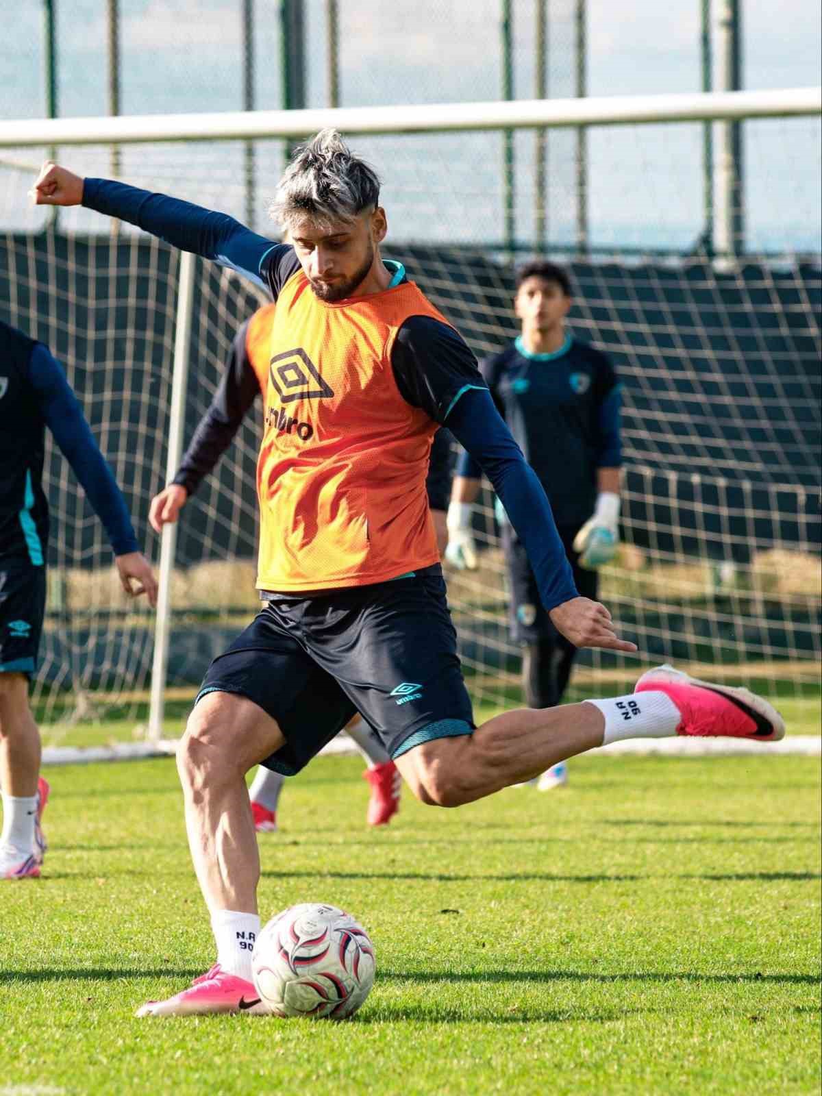 Erzurumspor FK, Konyaspor Maçı Hazırlıklarına Sakat ve Eksik Oyuncu Olmadan Devam Ediyor