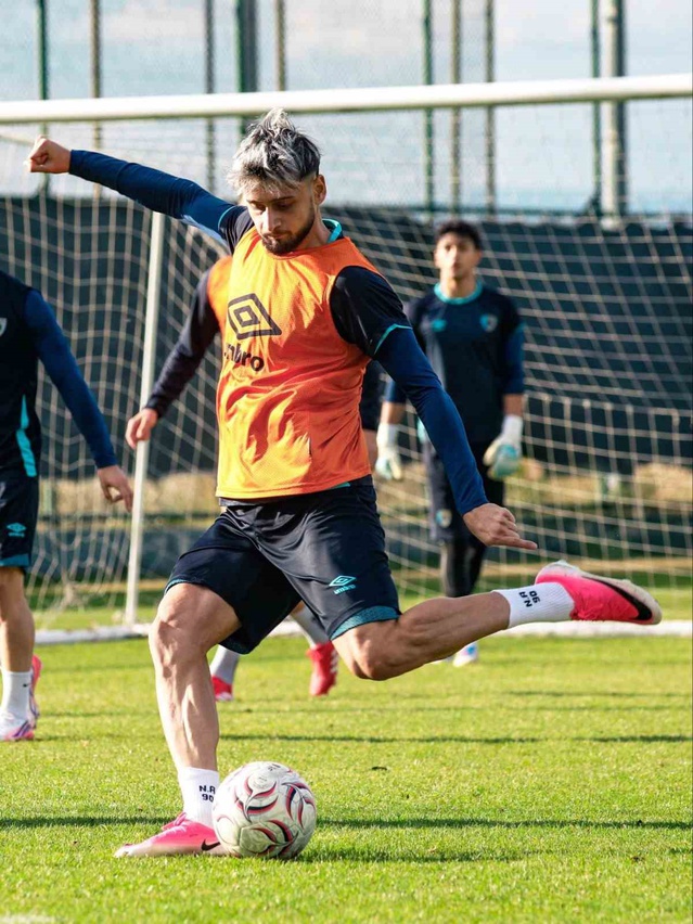 Erzurumspor FK, Konyaspor Maçı Hazırlıklarına Sakat ve Eksik Oyuncu Olmadan Devam Ediyor
