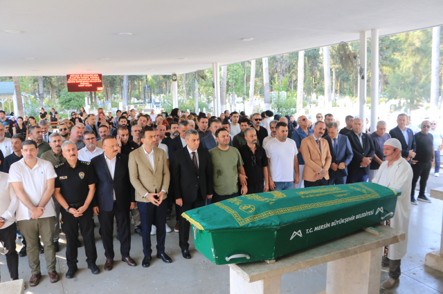 Feribot faciasında hayatını kaybedenler Mersin'de son yolculuğuna uğurlanıyor