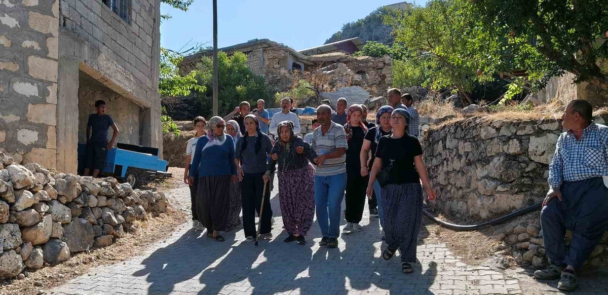 Feribot Faciasında Hayatını Kaybeden Hüseyin Özdemir, Mersin'in Silifke İlçesinde Son Yolculuğuna Uğurlandı