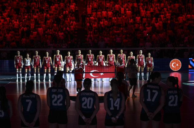 <a class='keyword-sd' href='/filenin-sultanlari/' title='Filenin Sultanları'>Filenin Sultanları</a> rakibine set vermeden çeyrek finalde