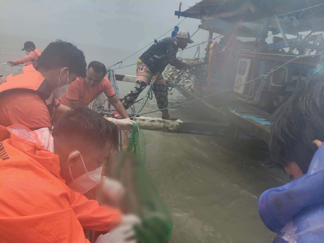 Filipinler'de Köprü Çökmesi: 1 Ölü, 3 Kayıp