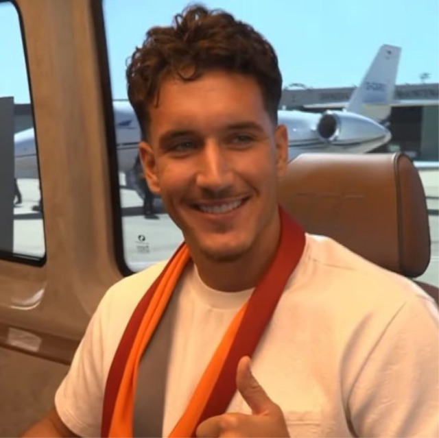 Galatasaray'ın yeni golcüsü İstanbul'da! İşte ilk sözleri