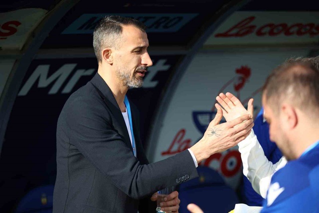 Trendyol Süper Lig'de 3 haftada 4 puan toplayan Gaziantep FK, teknik direktörlük için Mehmet Topal ile görüşmelere başladı