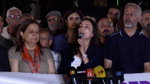DEM Parti Eş Genel Başkanı Hatimoğulları Diyarbakır'da 1 Eylül Barış Günü'nde 'zehirli dil' eleştirisi yaptı