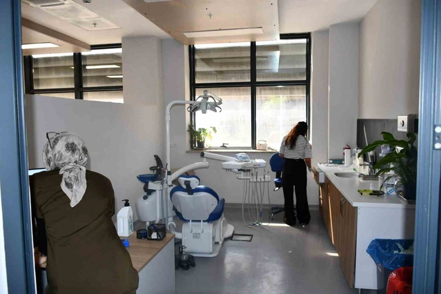 İdil'de Ağız ve Diş Sağlığı Merkezi Hizmete Açıldı