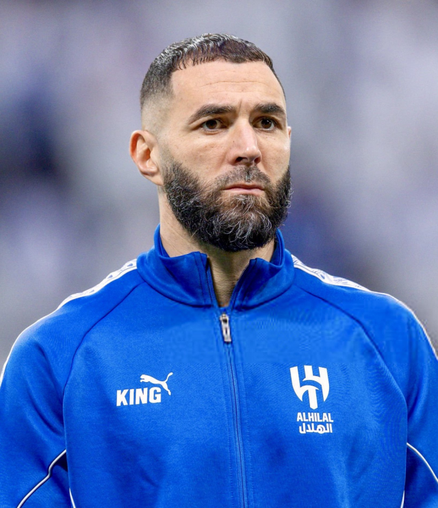 Karim Benzema futbola veda ediyor