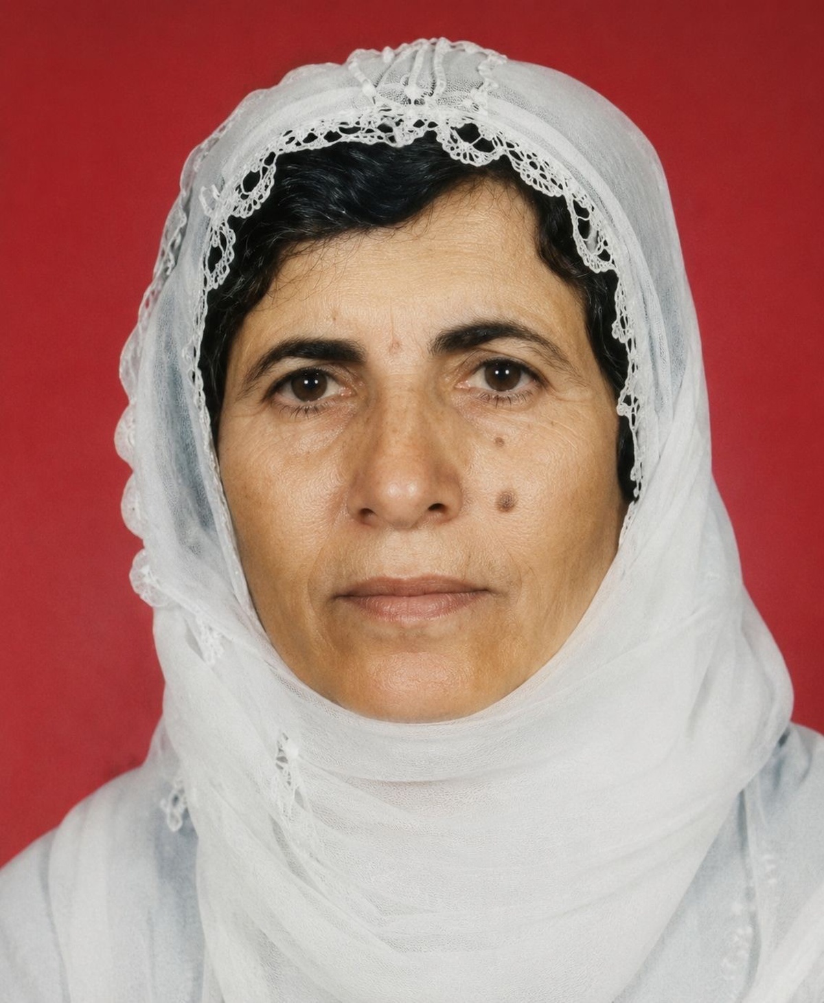 Mardin Nusaybin'de Maskeli Soygun: 70 Yaşındaki Rifa Aslan Darp Edilip Altınları Çalındı