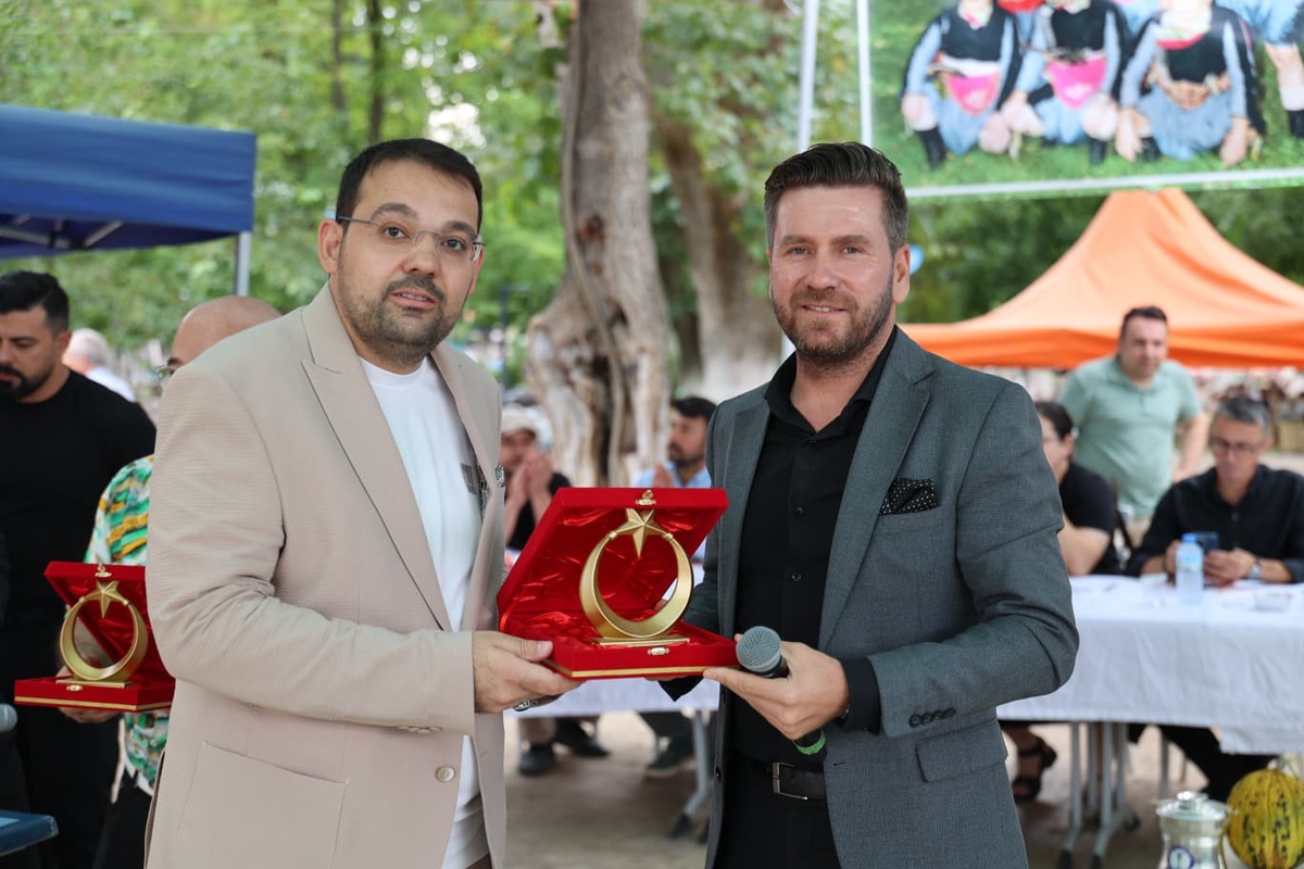 Meşhur ’Yanık Kokulu Tavas Koyun Yoğurdu’nun tarihi ve tarifi kitap haline getirildi