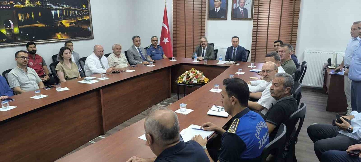Samsun'un Çarşamba ilçesinde METİP toplantısı: Mevsimlik tarım işçilerinin sorunları ve çalışma koşulları ...
