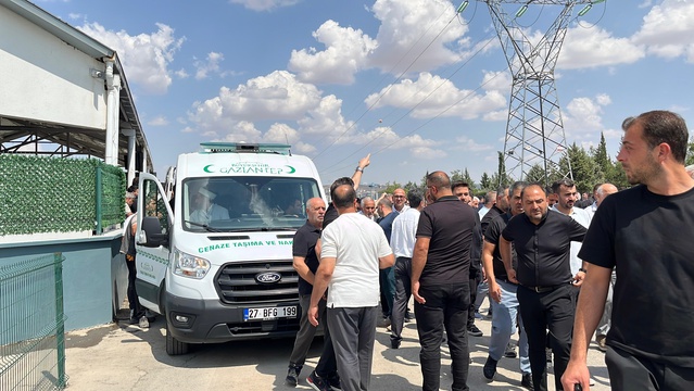 KKTC'deki Gemi Faciasında Hayatını Kaybeden Nihat Balyemez Gözyaşlarıyla Gaziantep'te Son Yolculuğuna Uğurlandı