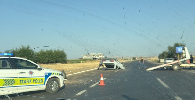 Adıyaman-Şanlıurfa Karayolu'nda Takla Atan Otomobilde 1 Kişi Yaralandı