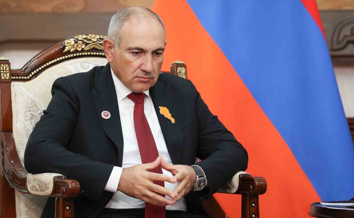 Putin'den Paşinyan'a AB üyeliğiyle ilgili ticari ve ekonomik politikaları yeniden düzenleme uyarısı
