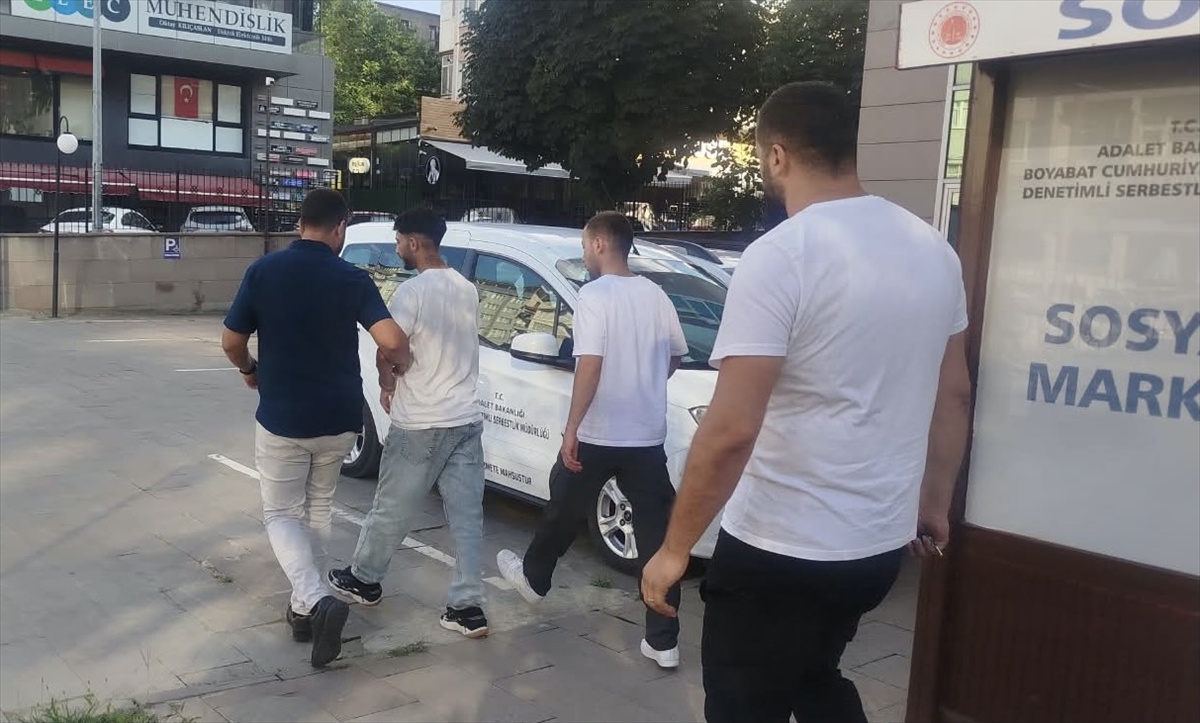 Sinop'ta düzenlenen uyuşturucu operasyonunda gözaltına alınan 2 şüpheli tutuklandı