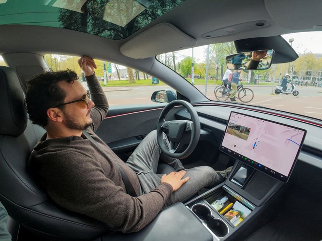 Tesla'nın FSD'li araçları Avrupa'da 4,1 kat daha az kazaya karıştı, 27 üyenin onayı 6 Ekim'de oylanabilir
