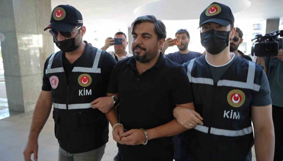 Tır dorsesinde yurt dışına kaçarken yakalanan Kocabıyık'ın geçmişi deşifre oldu
