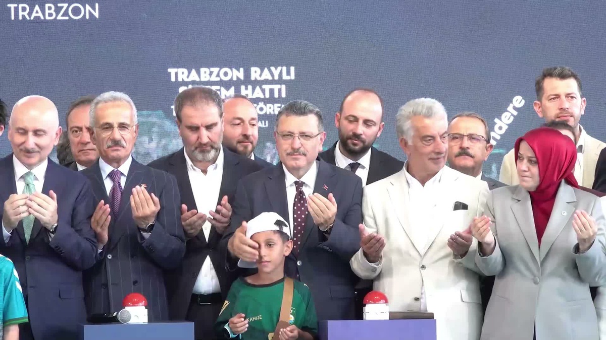 Trabzon Raylı Sistem Hattı'nın Temeli Atıldı